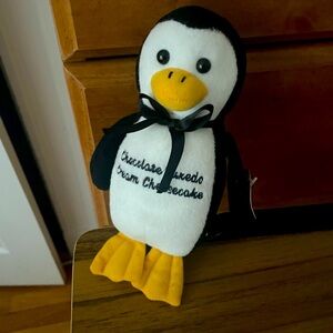 Cheesecake Factory Penguin Beanbag Plush 7" Herrington Teddy Bears Chocolate Tux